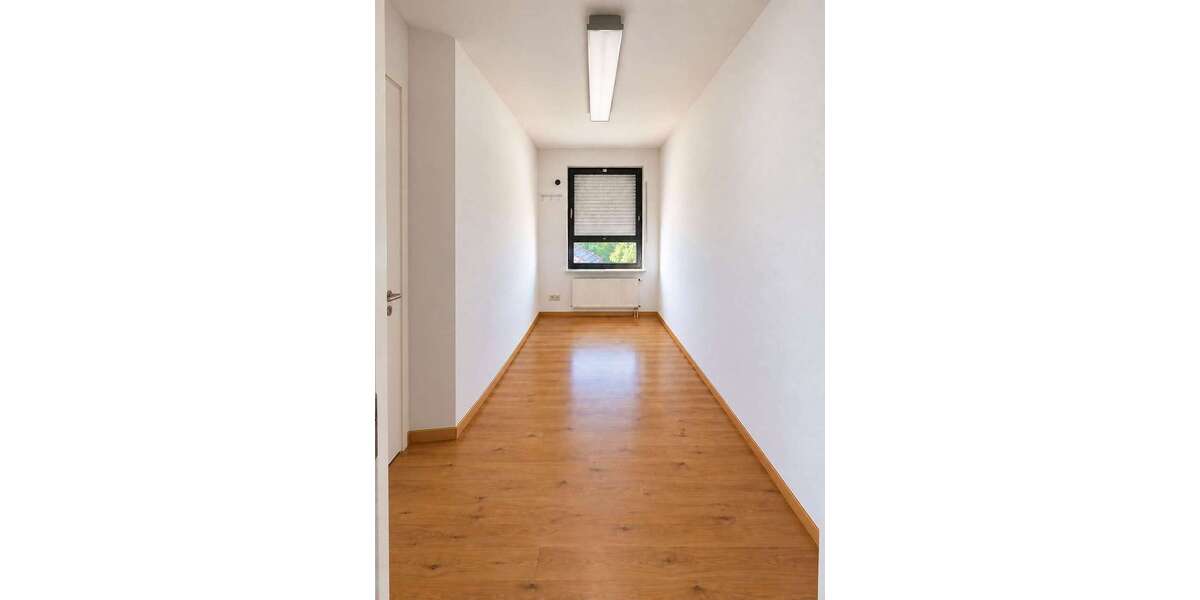 Kinderzimmer / Ankleidezimmer