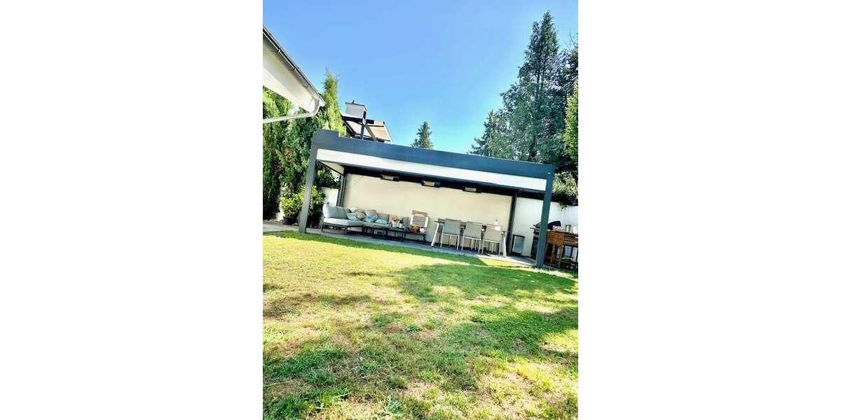 Outdoor Lounge 