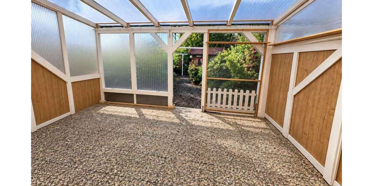 überdachte Terrasse